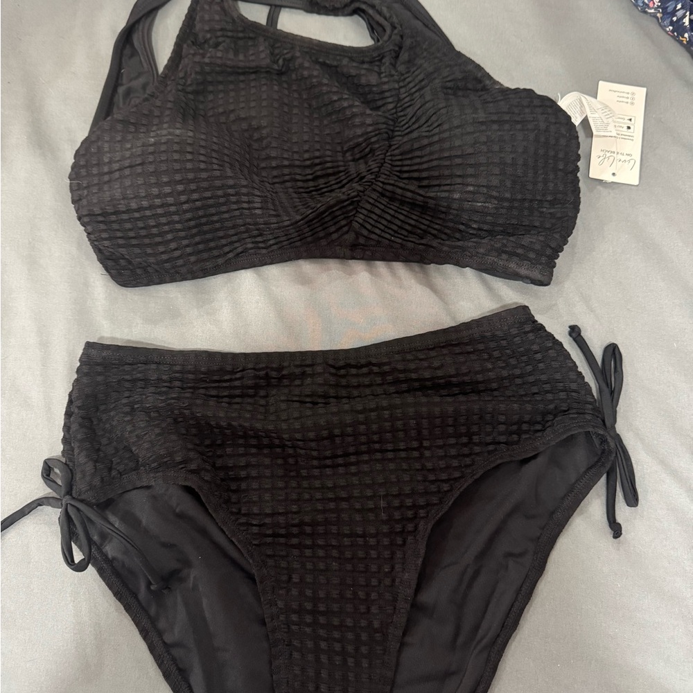 Cupshe Black Textured Women's bikini medium NWT